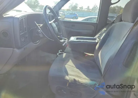 2002 Chevrolet Tahoe C1500 z USA, uszkodzony, nr VIN 1GNEC13T22R314635